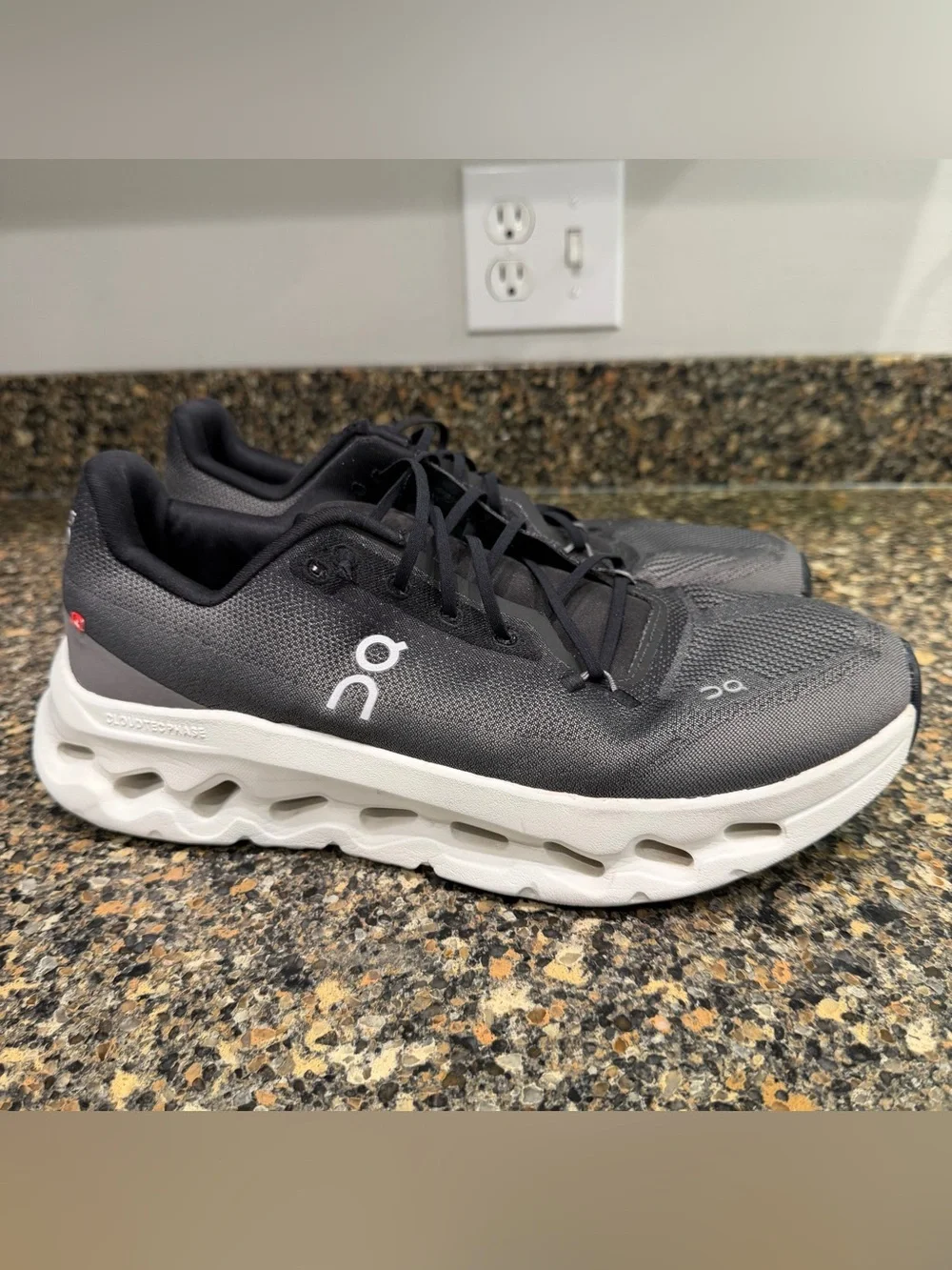 On Running Cloudrunner Men’s Running Shoes - Charcoal/White 11